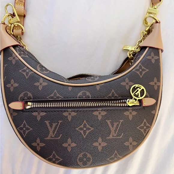 Louis Vuitton Monogram Crescent Shoulder Bag with Gold Hardware - Picture 3 of 4